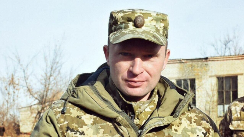 Зеленский сменил командующего Cухопутными войсками ВСУ